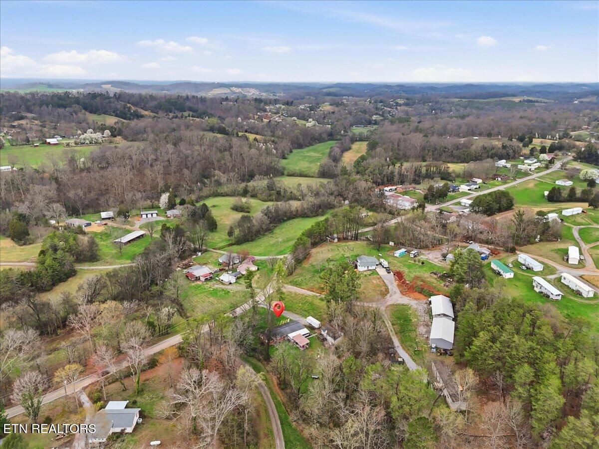 488 Long Hollow Road Maryville, TN 37801 - Photo 30 of 38 30-010_dji_fly_20260310_155520_0179_1773