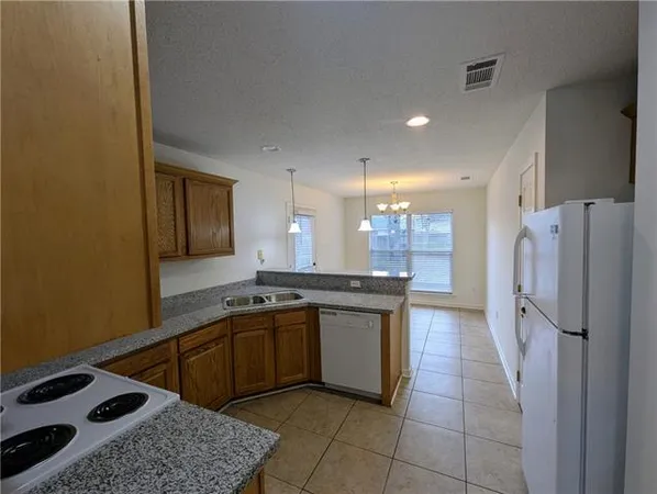 $1,700 | 2140 Dupard Street, Mandeville, LA 70448