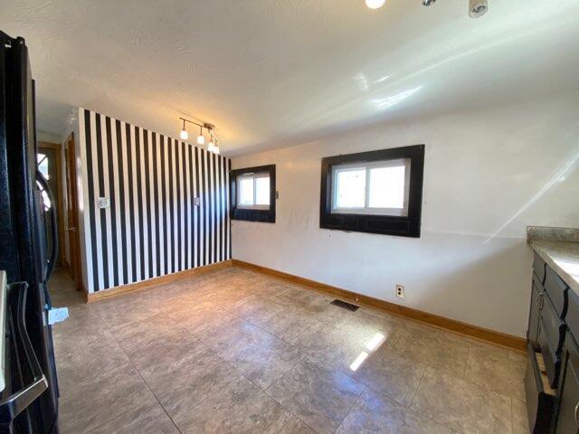 1520 Baltimore Road Northwest Lancaster, OH 43130 - Photo 5 of 22 IMG_9651