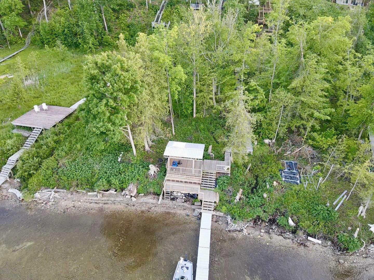 3206 Hidden Ridge Road Alanson, MI 49706 - Photo 6 of 33 Gallery Image 6