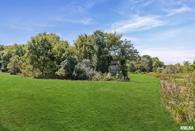 $1,800,000 | 520 Deerfield Road, Walnut Hill, IL 62893