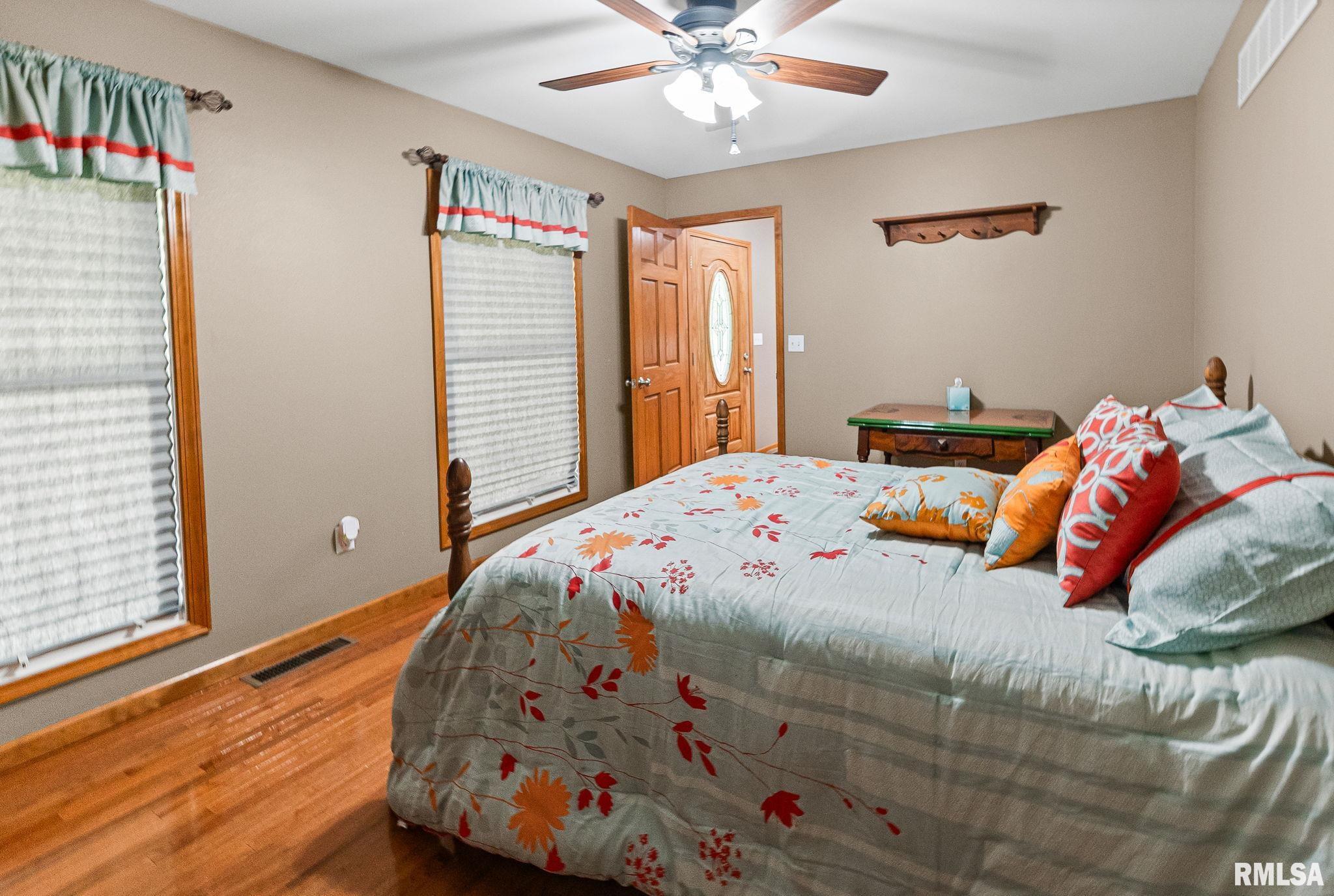 520 Deerfield Road Walnut Hill, IL 62893 - Photo 49 of 85