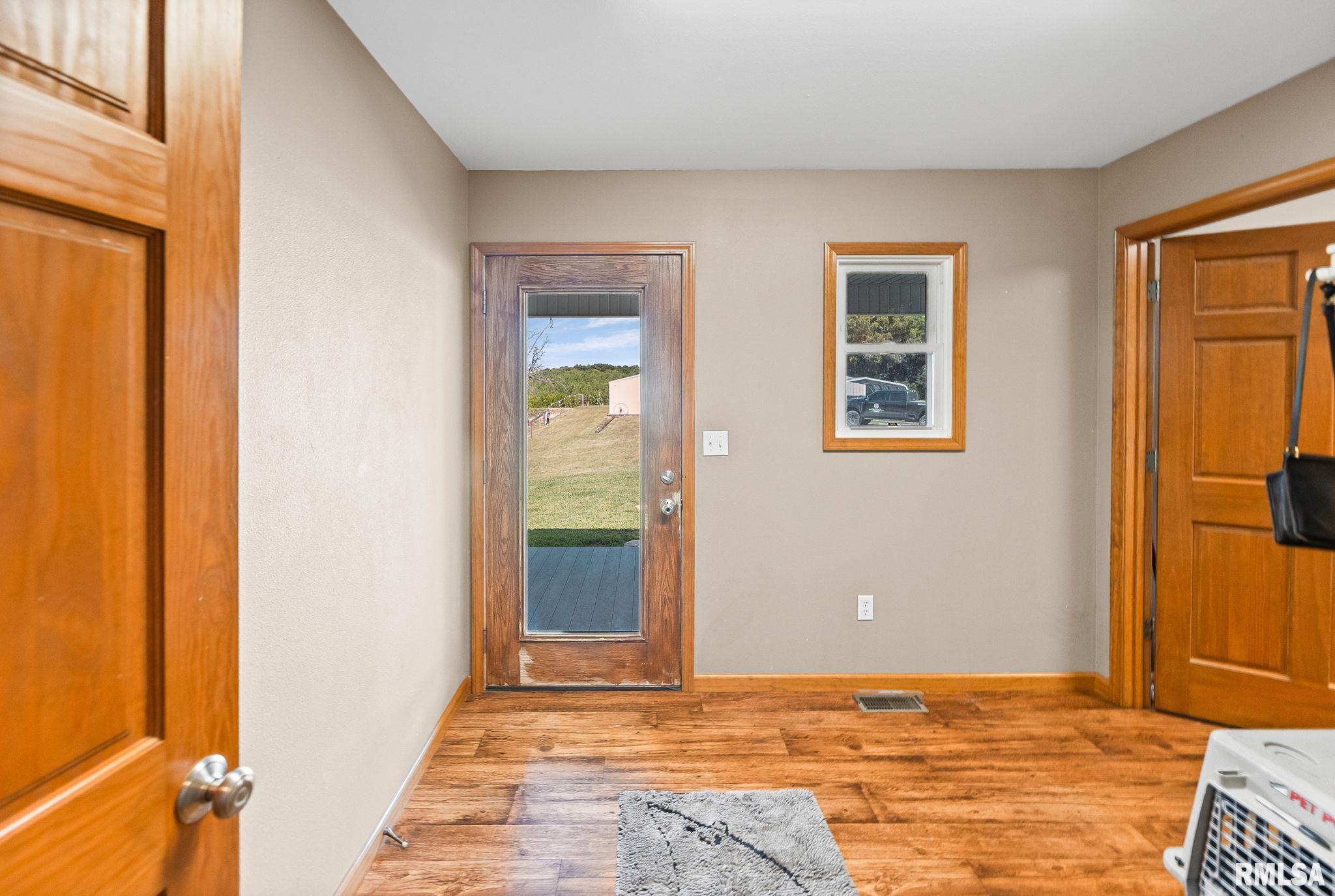 520 Deerfield Road Walnut Hill, IL 62893 - Photo 53 of 85