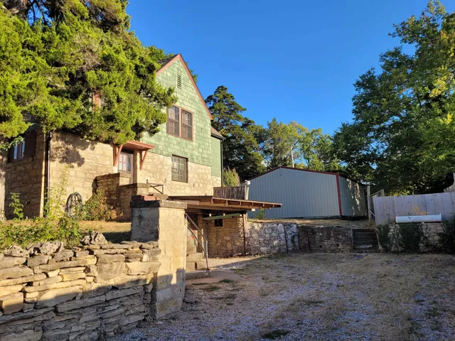 $167,900 | 1619 Ames Avenue, Winfield, KS 67156