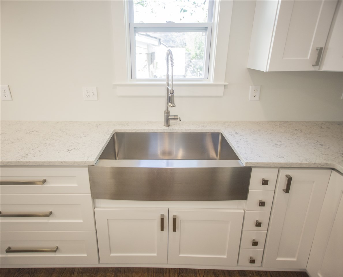 1202 East Martin Street Raleigh, NC 27610 - Photo 8 of 25 Photo 8