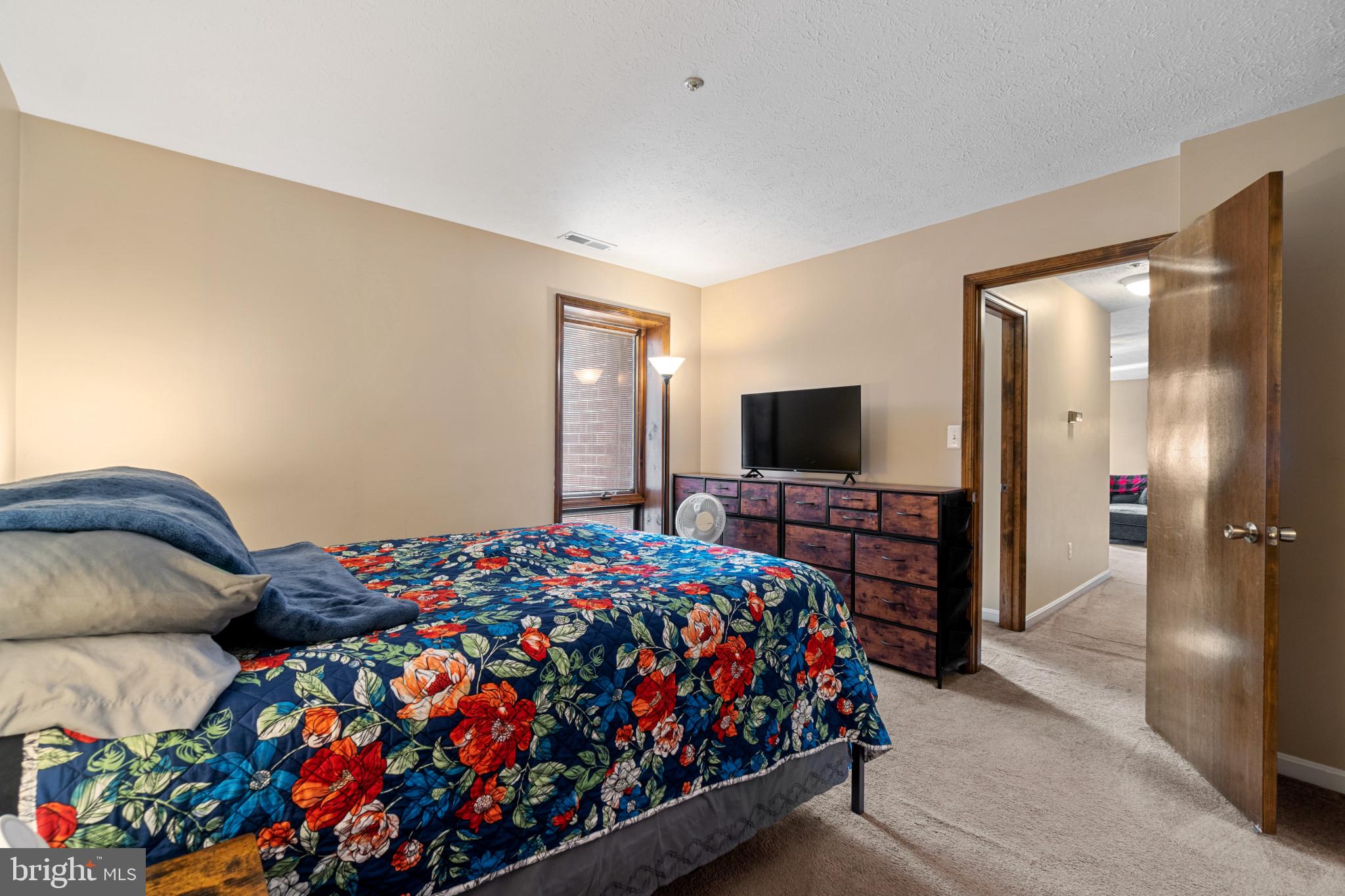 44788 Locust Ridge Court, Unit 836 California, MD 20619 - Photo 10 of 24 Bedroom 1