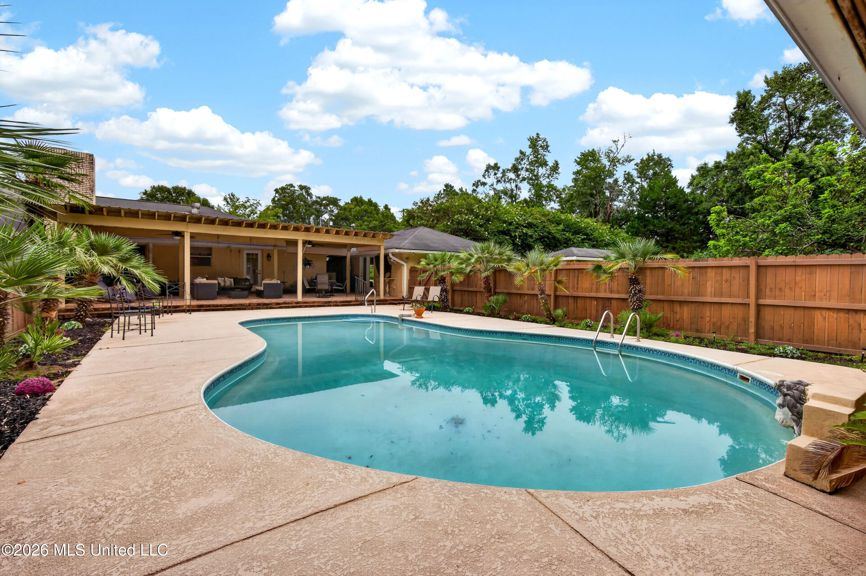 13239 Old Woolmarket Road Biloxi, MS 39532 - Photo 3 of 94 13239OldWooldmarketRd-70