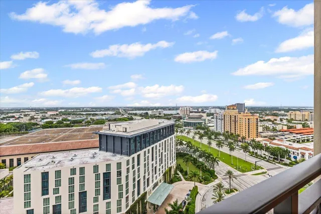 $7,000 | 550 Okeechobee Boulevard, Unit LPH18, West Palm Beach, FL 33401