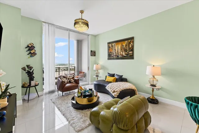 $7,000 | 550 Okeechobee Boulevard, Unit LPH18, West Palm Beach, FL 33401
