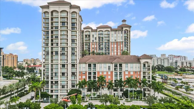 $7,000 | 550 Okeechobee Boulevard, Unit LPH18, West Palm Beach, FL 33401