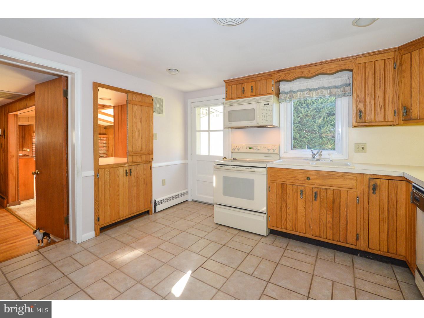 276 Callowhill Road Chalfont, PA 18914 - Photo 6 of 25