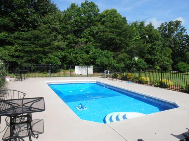 1050 England Road Dickson, TN 37055 - Photo 8 of 20 Gallery Image 8