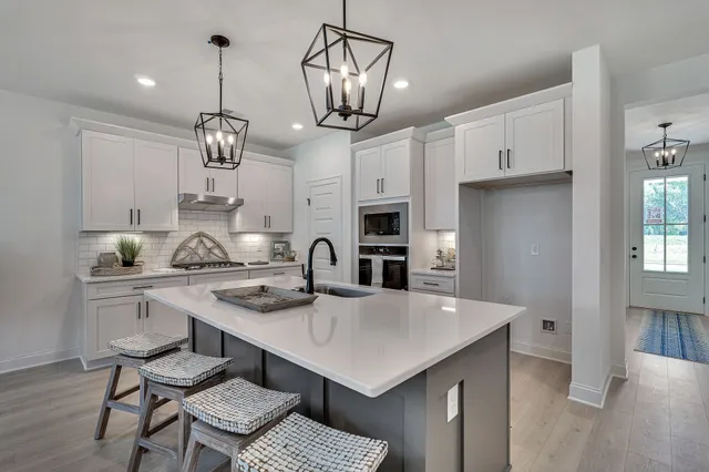 $507,900 | 6826 Chatsworth Court, Murfreesboro, TN 37129