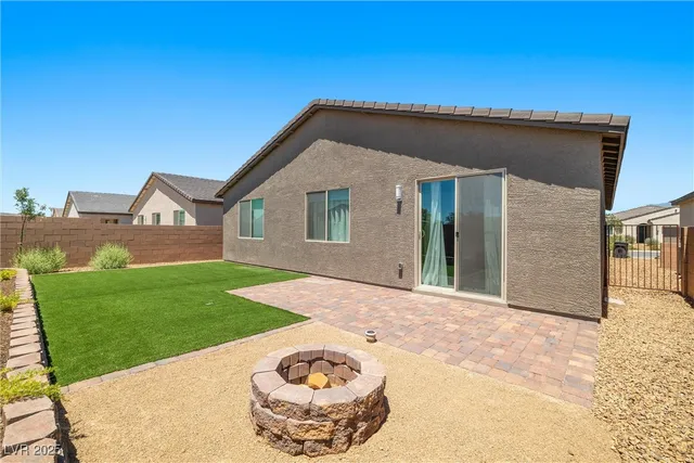 $2,150 | 6011 East Trevano Avenue, Pahrump, NV 89061