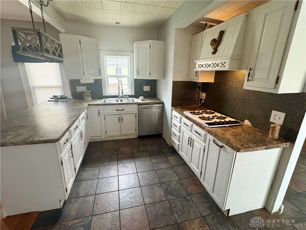 140 North Center Street Versailles, OH 45380 - Photo 20 of 46 kitchen