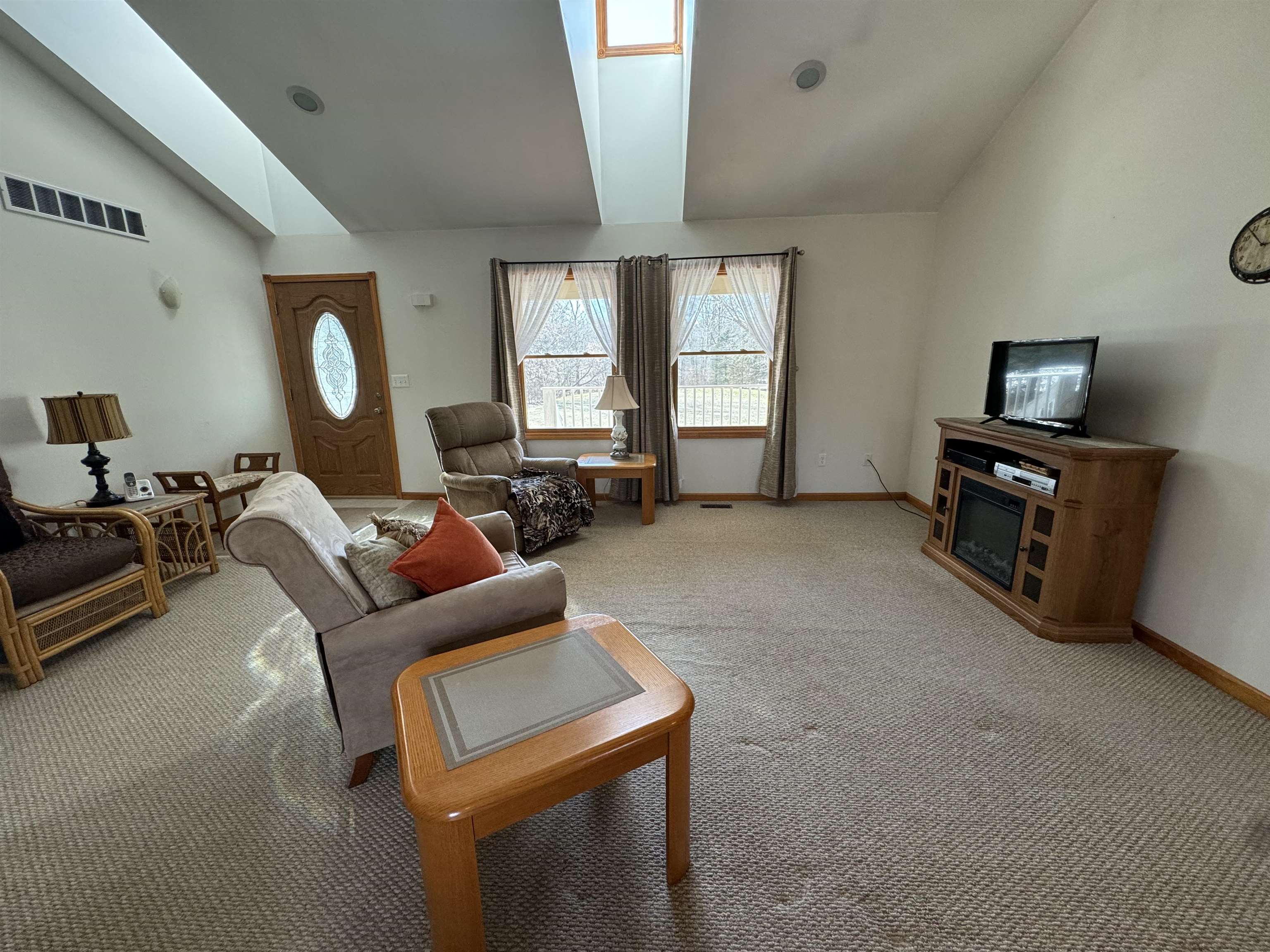 2759 South Lake George Road Metamora, MI 48455 - Photo 13 of 39 Living Room View 2