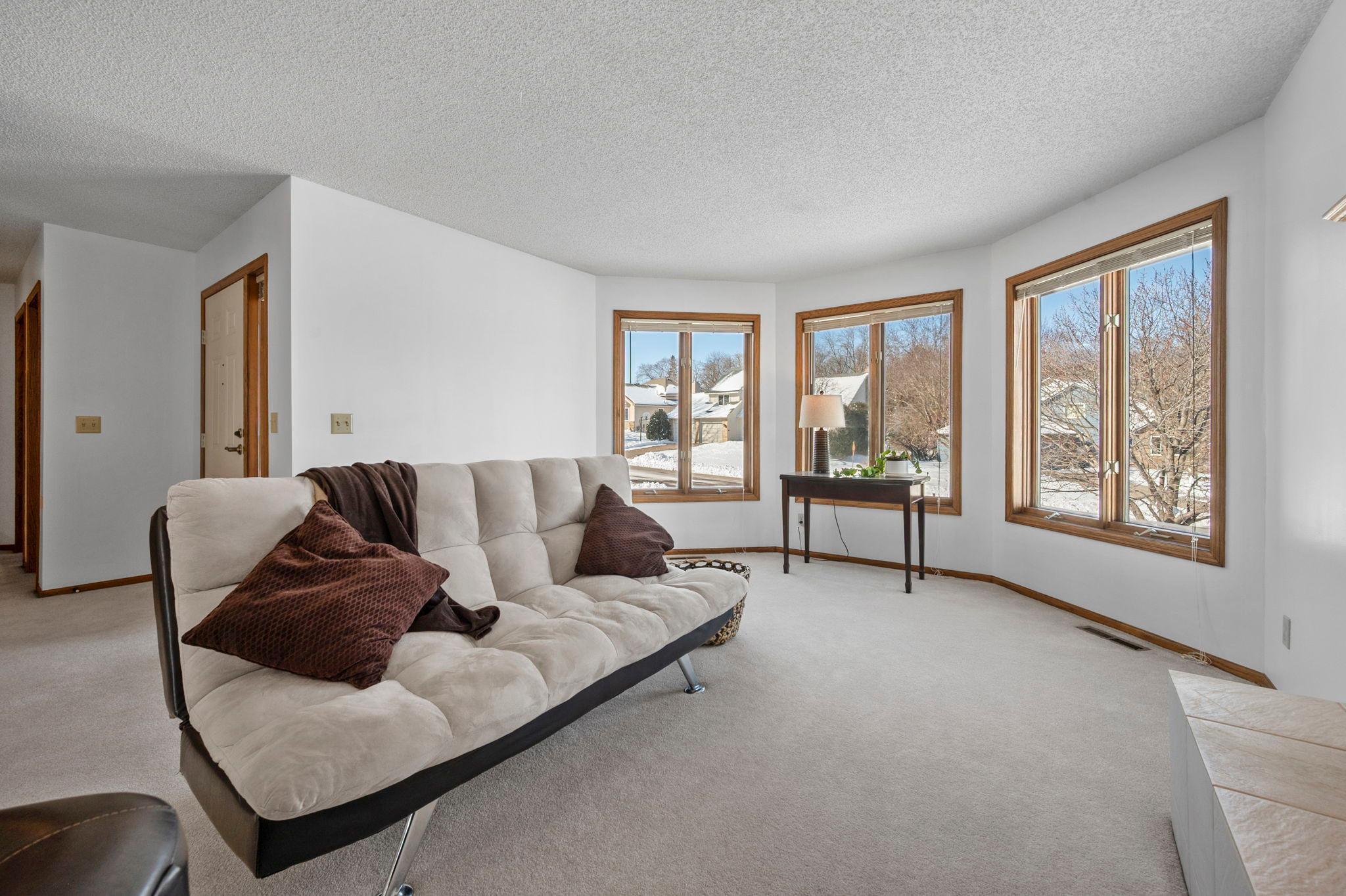 6724 Timber Crest Drive Maple Grove, MN 55311 - Photo 7 of 28