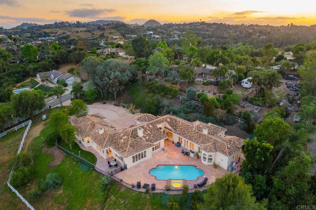 161 Lemon Grove Drive Fallbrook, CA 92028 - Photo 2 of 72