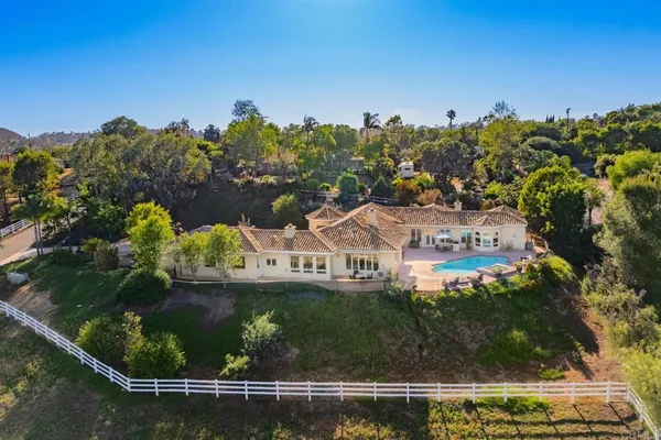 $1,795,000 | 161 Lemon Grove Drive, Fallbrook, CA 92028