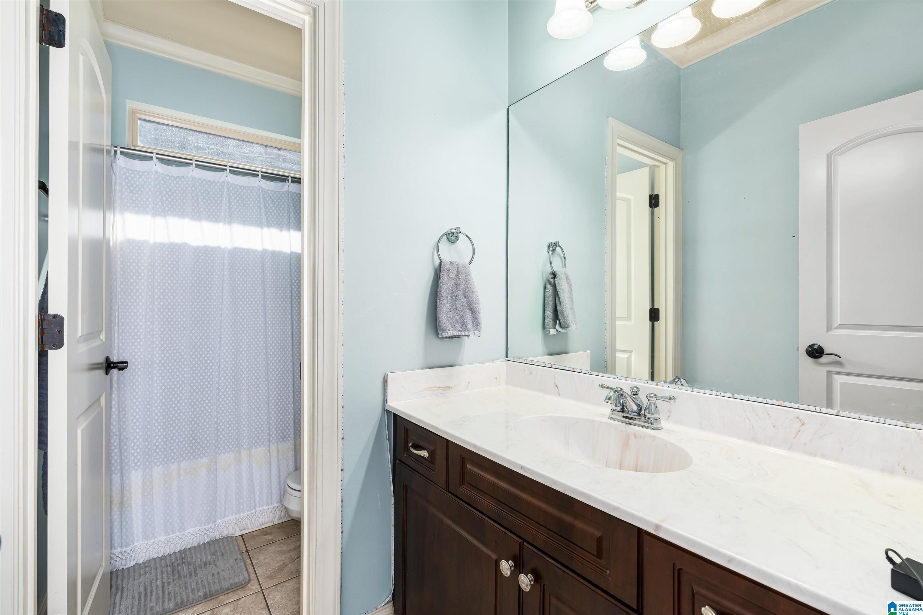 254 Strathaven Lane Pelham, AL 35124 - Photo 21 of 29