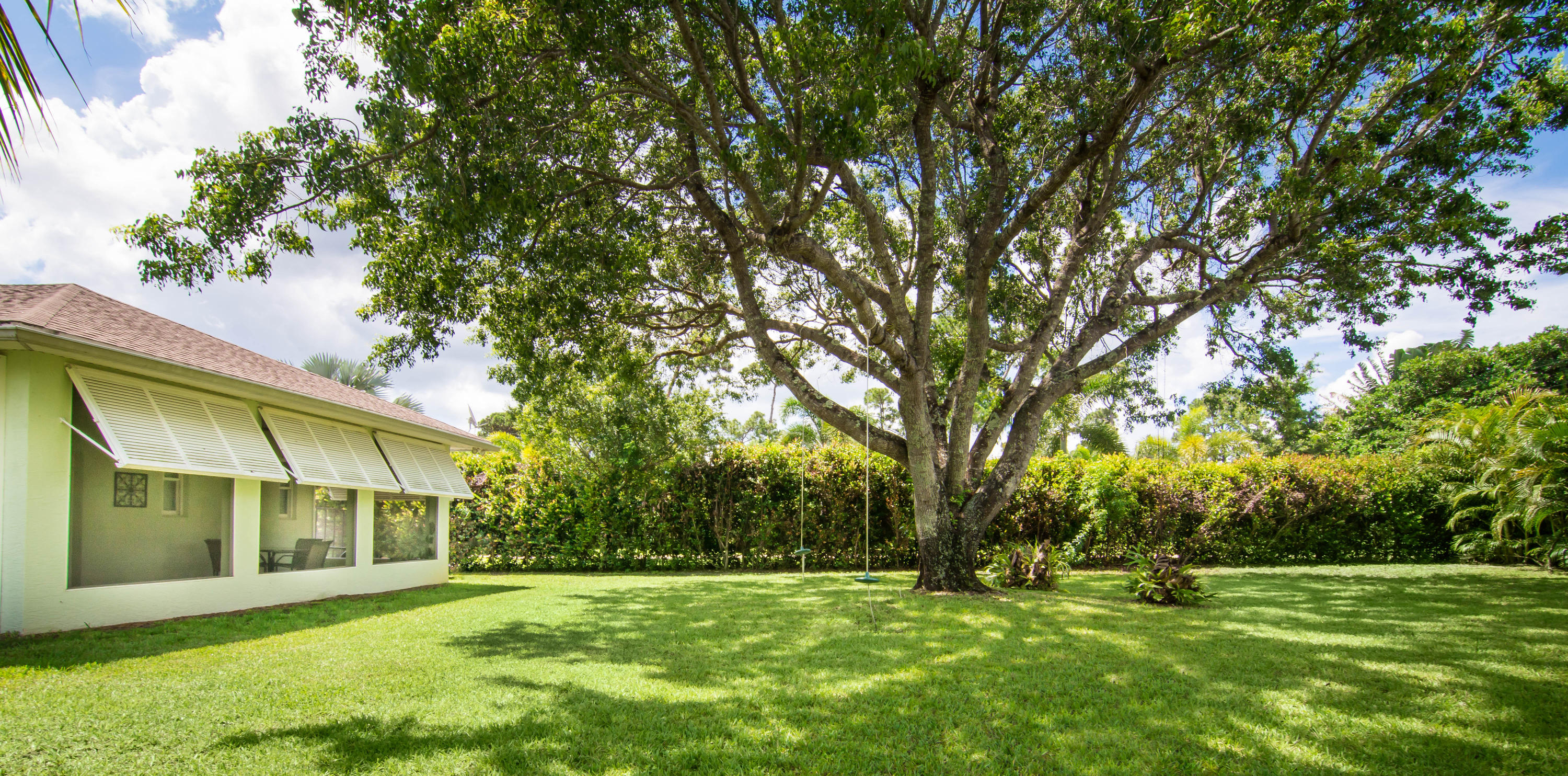 4870 Southeast Manatee Cove Road Stuart, FL 34997 - Photo 12 of 45 VIS_9735-Edit