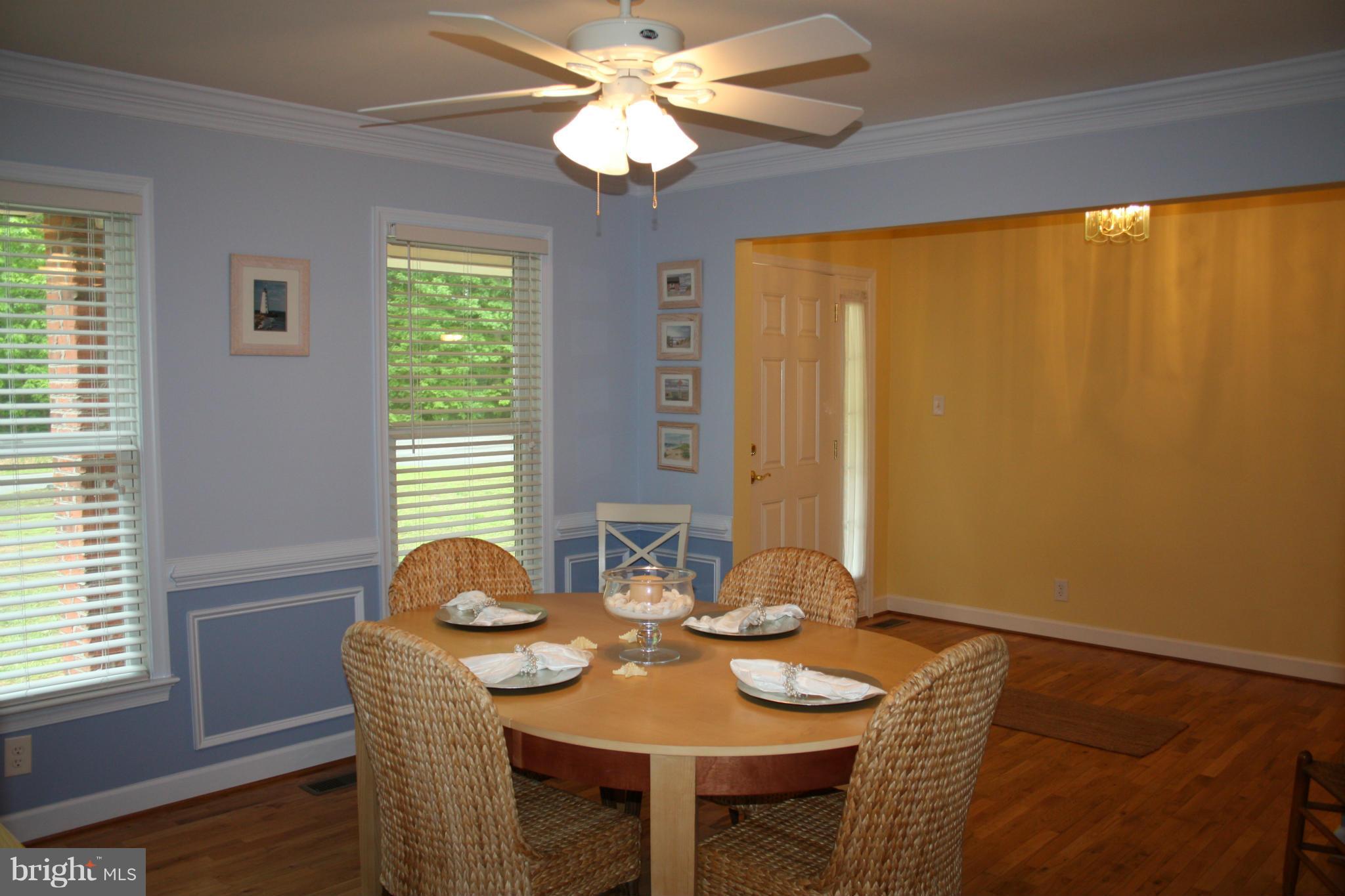 322 Robbie Road Bumpass, VA 23024 - Photo 3 of 29 Dining Room