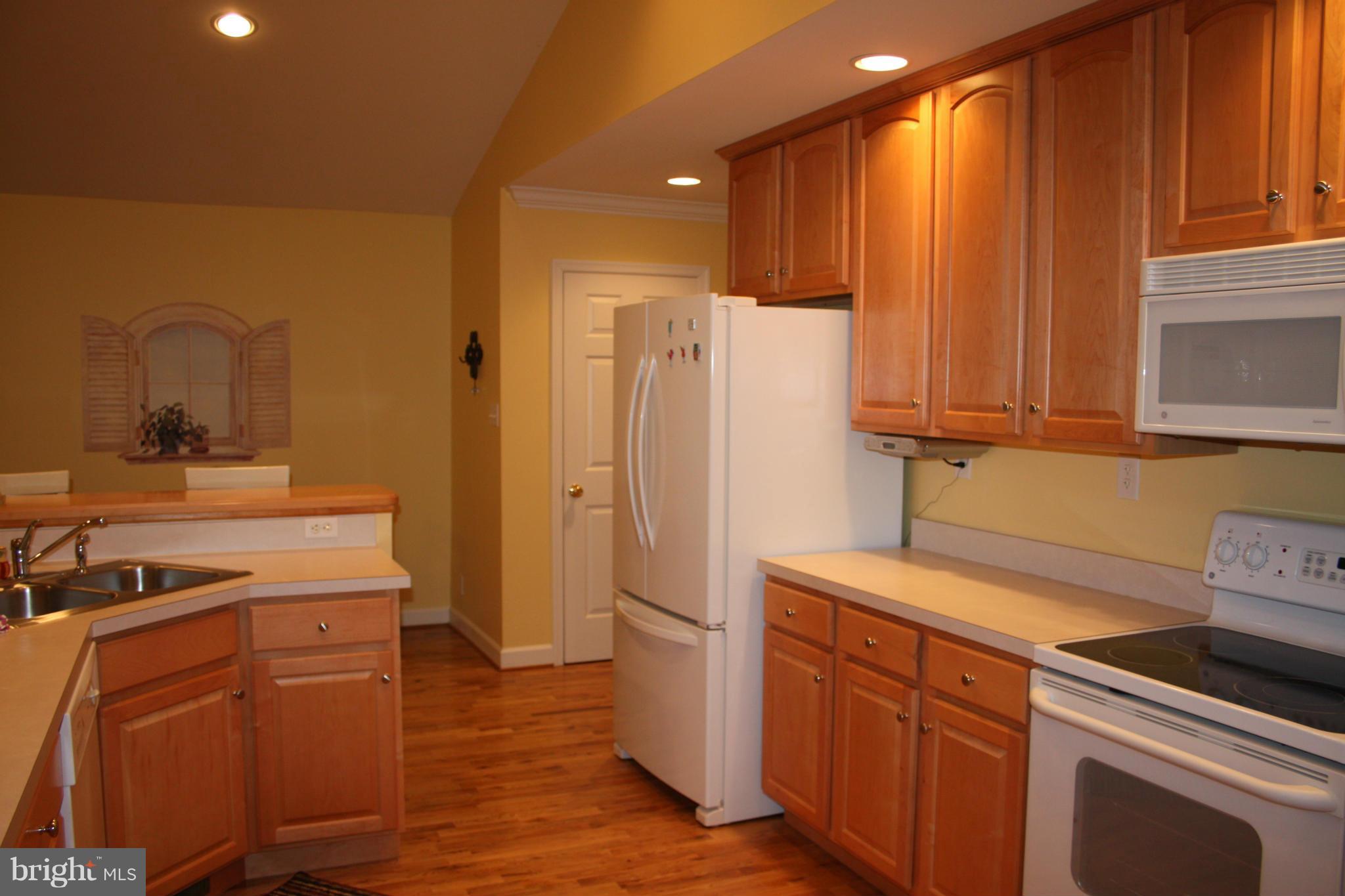 322 Robbie Road Bumpass, VA 23024 - Photo 5 of 29 Kitchen