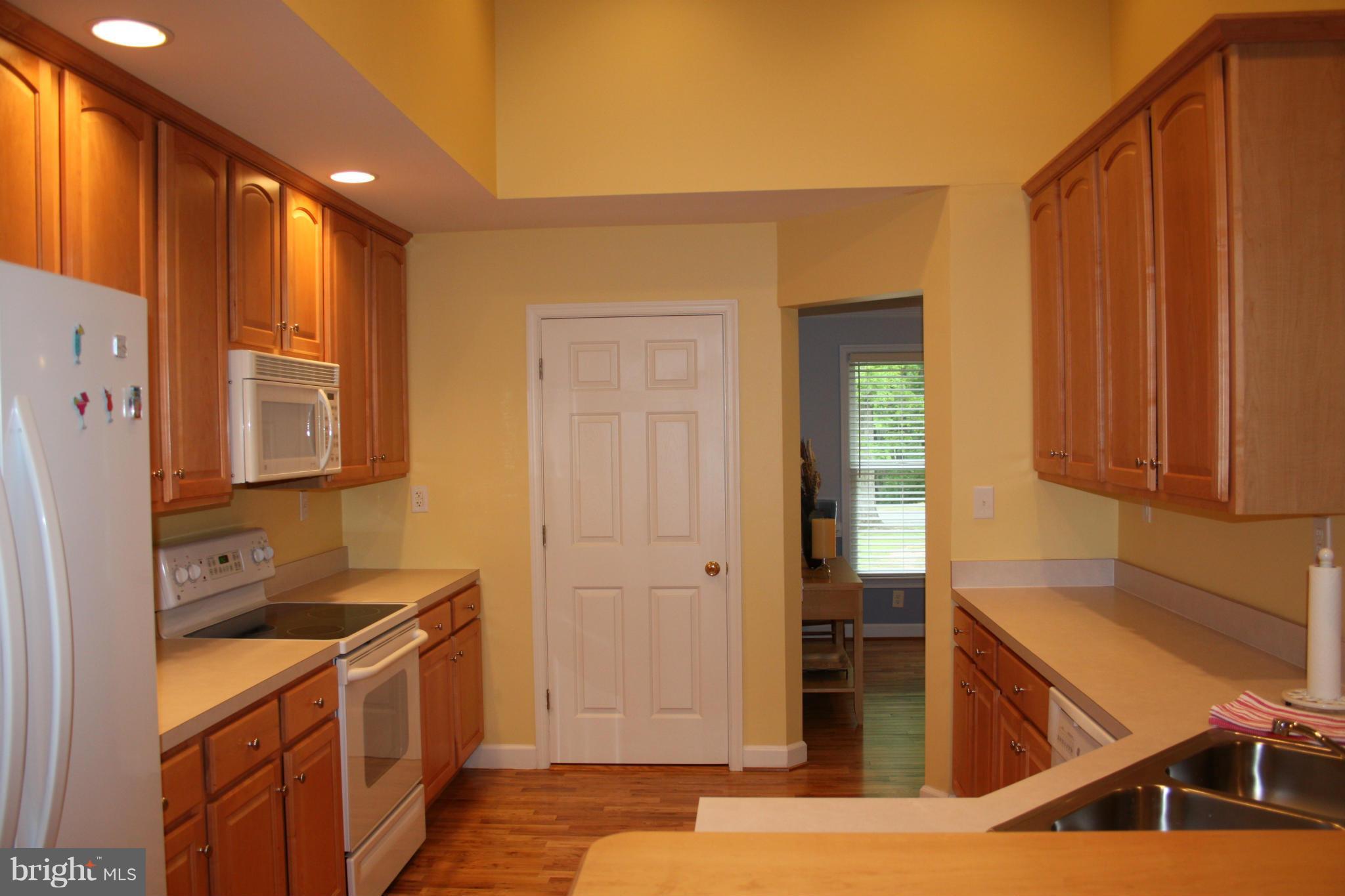 322 Robbie Road Bumpass, VA 23024 - Photo 6 of 29 Kitchen