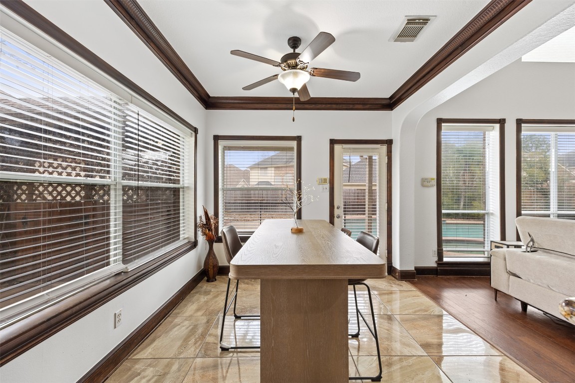 1126 Pinsonfork Drive Spring, TX 77379 - Photo 13 of 41