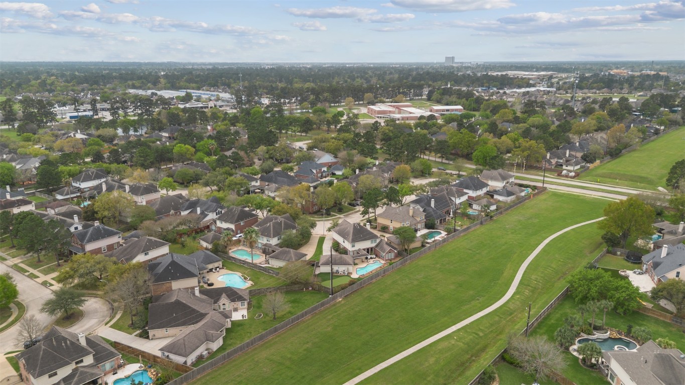 1126 Pinsonfork Drive Spring, TX 77379 - Photo 39 of 41