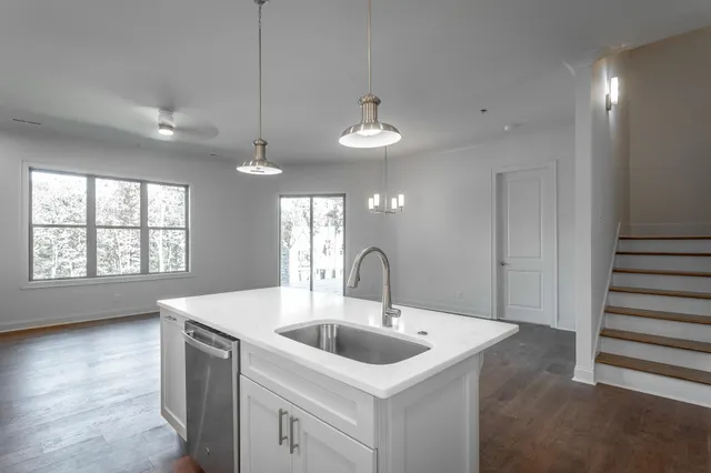 $679,000 | 4645 Dempsey Way, Chattanooga, TN 37419