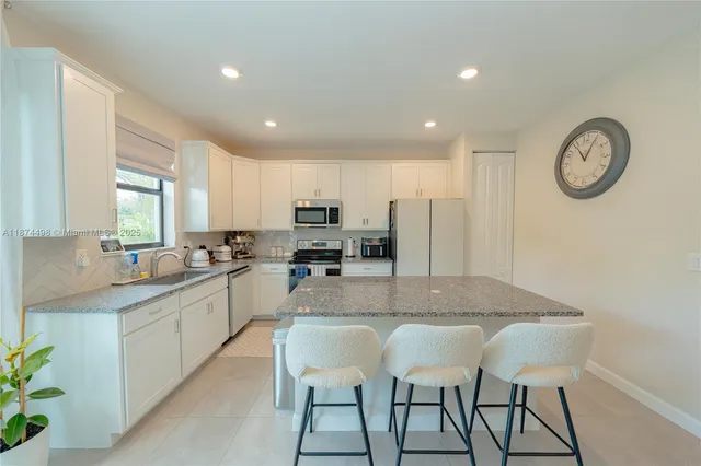 $585,000 | 13094 Anthorne Lane, Boynton Beach, FL 33436