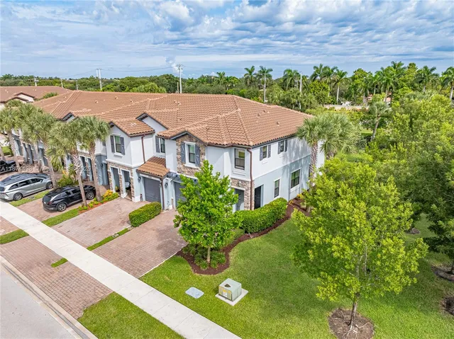 $585,000 | 13094 Anthorne Lane, Boynton Beach, FL 33436