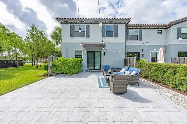 $585,000 | 13094 Anthorne Lane, Boynton Beach, FL 33436