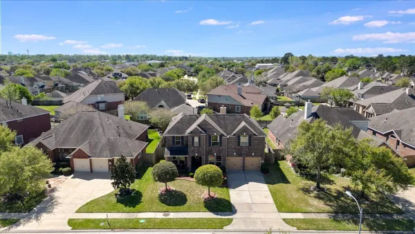 an aerial view of multiple house