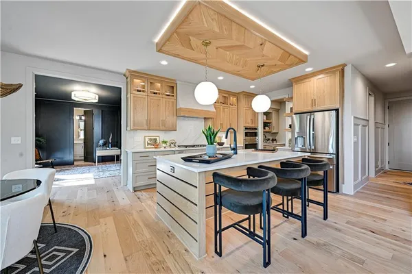 $1,446,650 | 16071 South Twilight Lane, Olathe, KS 66062