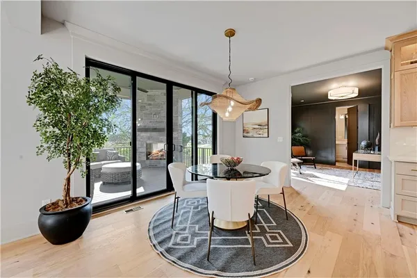 $1,446,650 | 16071 South Twilight Lane, Olathe, KS 66062