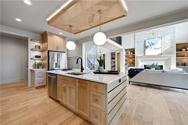 $1,446,650 | 16071 South Twilight Lane, Olathe, KS 66062