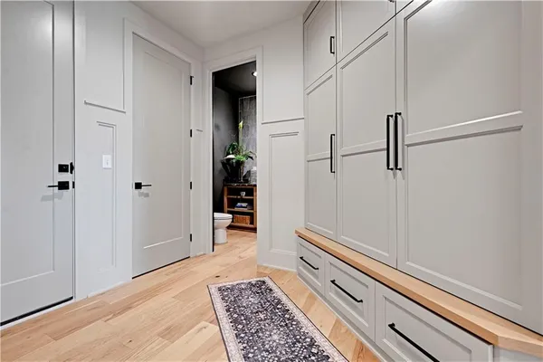 $1,446,650 | 16071 South Twilight Lane, Olathe, KS 66062