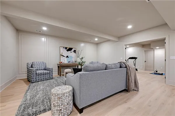 $1,446,650 | 16071 South Twilight Lane, Olathe, KS 66062