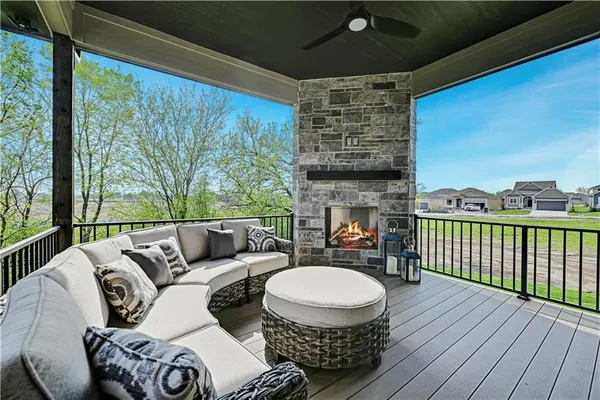 $1,446,650 | 16071 South Twilight Lane, Olathe, KS 66062