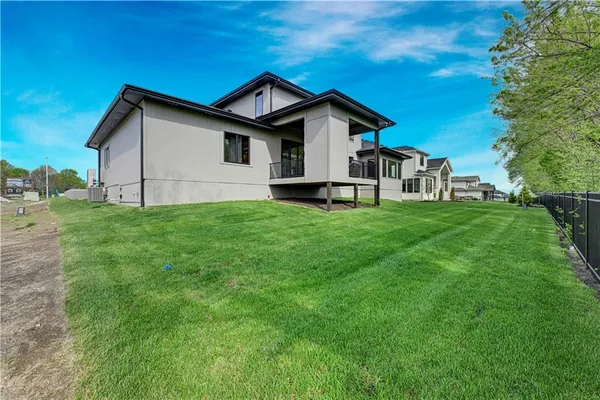 $1,446,650 | 16071 South Twilight Lane, Olathe, KS 66062