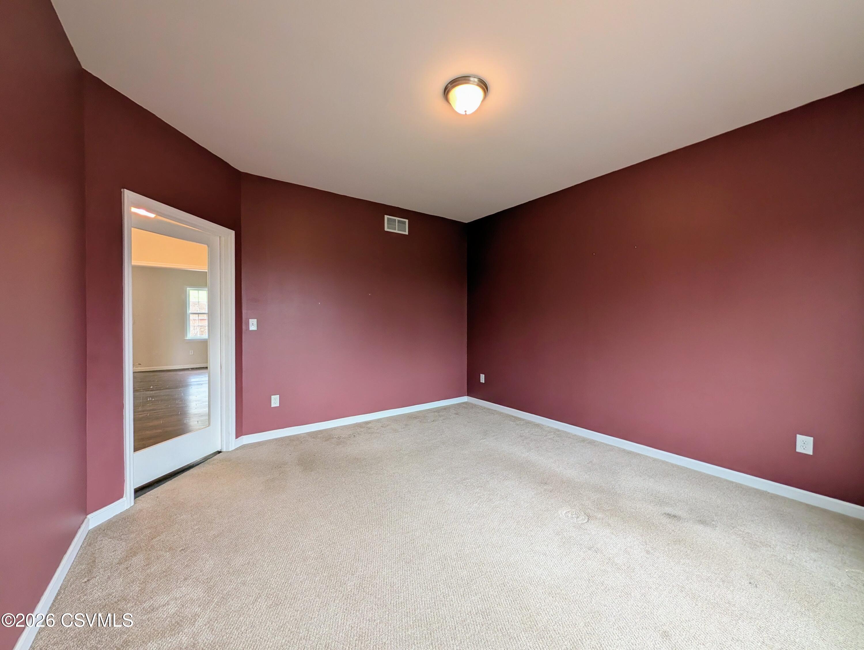 3 Walnut Road Lewisburg, PA 17837 - Photo 5 of 58