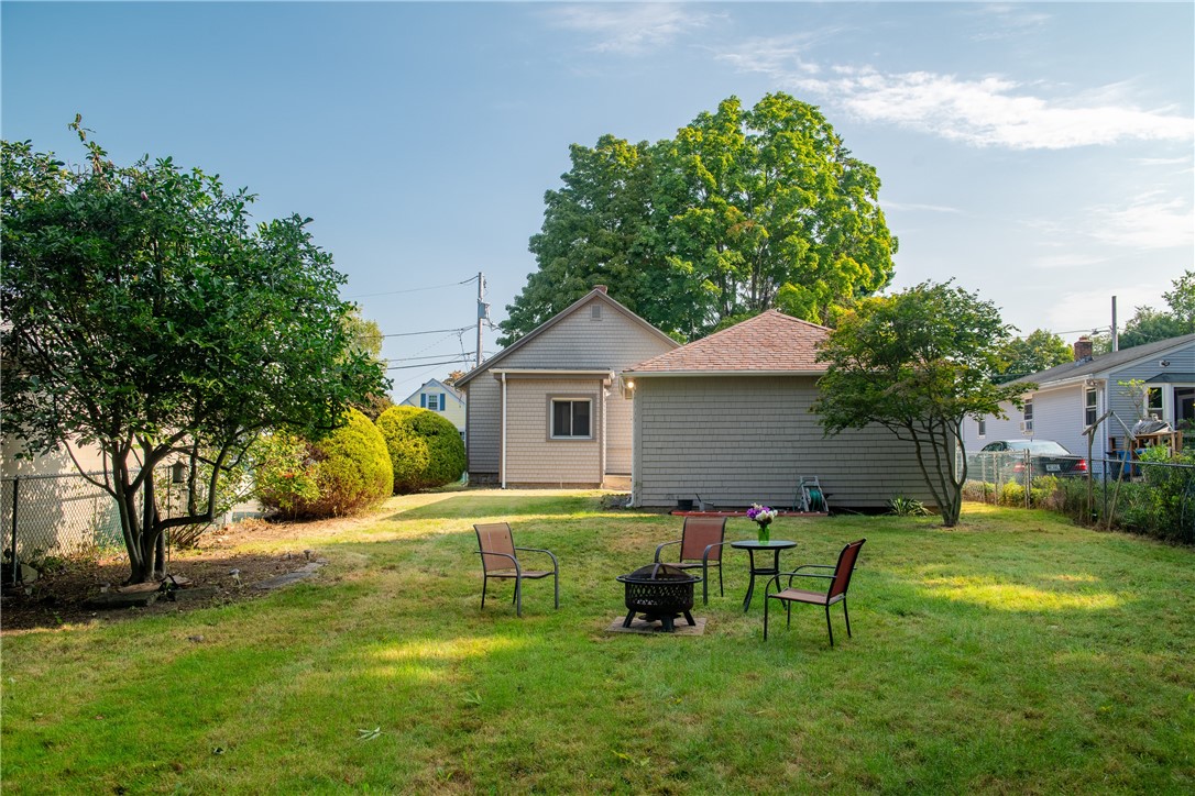 58 Delway Road Cranston, RI 02910 - Photo 27 of 28