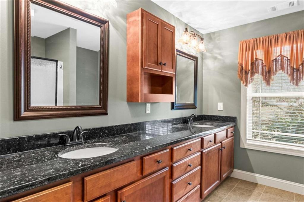 1023 Center Point Road Carrollton, GA 30117 - Photo 18 of 50