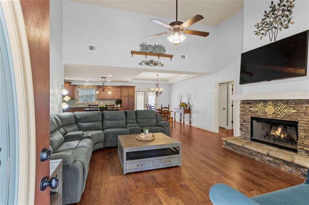 1023 Center Point Road Carrollton, GA 30117 - Photo 4 of 50