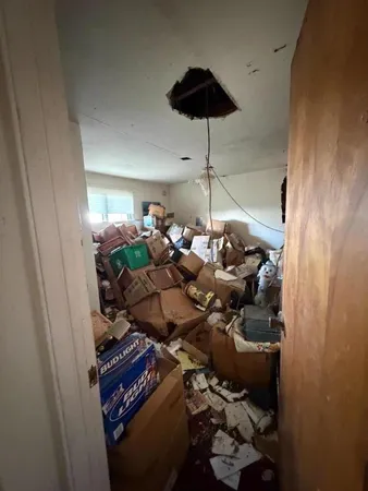 a view of a back yard of the house