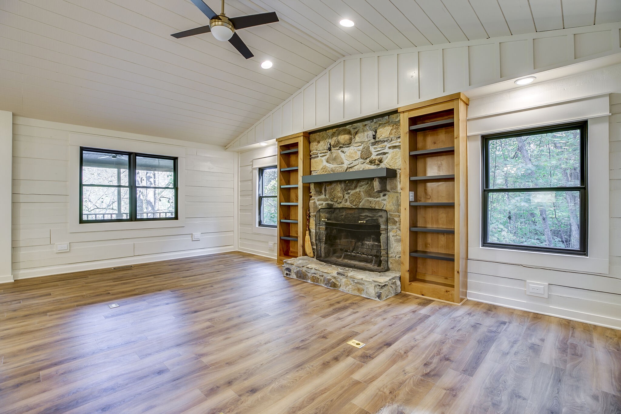 297 Osborne Road Lynchburg, TN 37352 - Photo 8 of 32 Gallery Image 8
