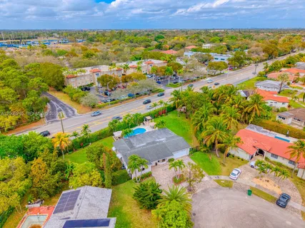 $1,200,000 | 10641 Southwest 99th Terrace, Miami, FL 33176