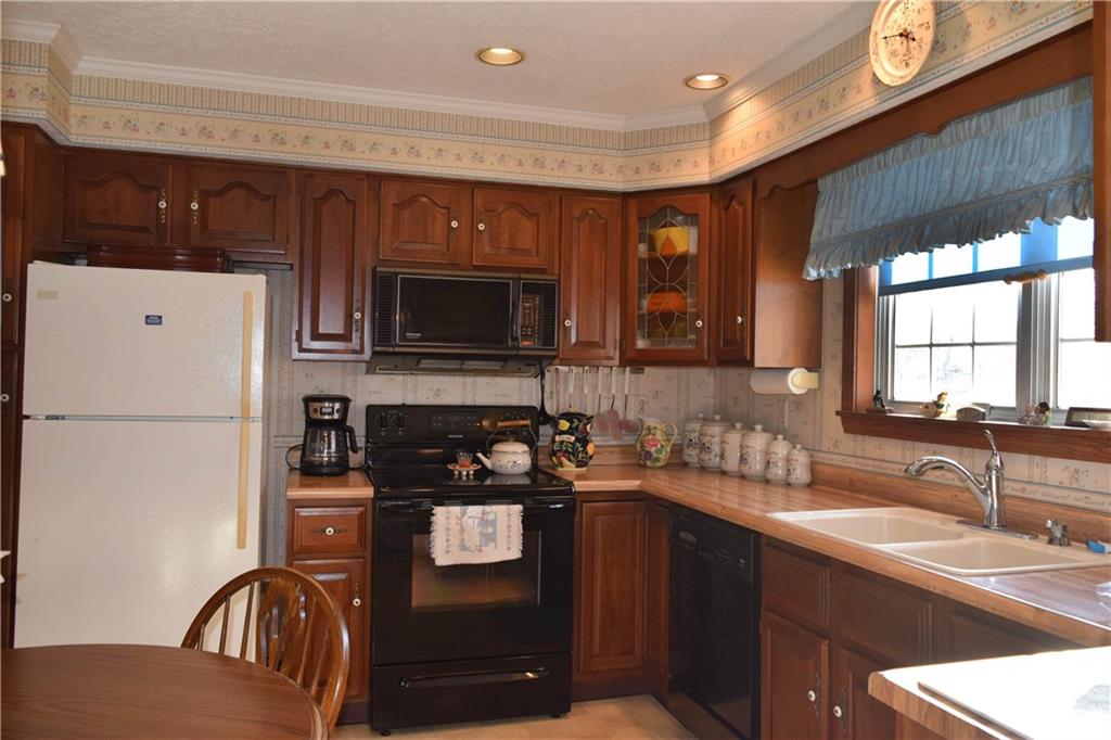 535 Houk Road New Castle, PA 16101 - Photo 15 of 23